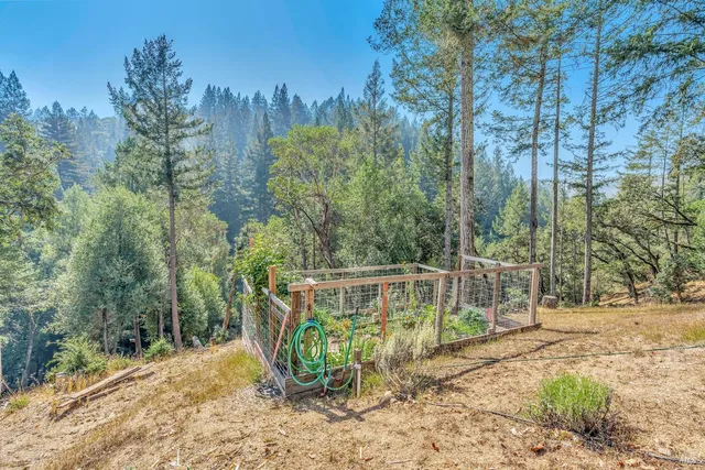$1,285,625 | 625 Tzabaco Creek Road, Geyserville, CA 95441