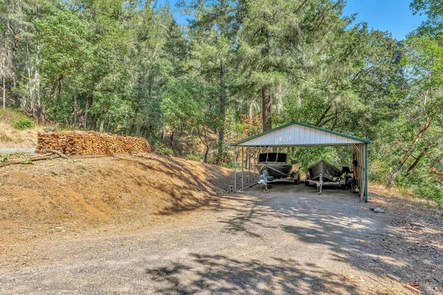 $1,285,625 | 625 Tzabaco Creek Road, Geyserville, CA 95441