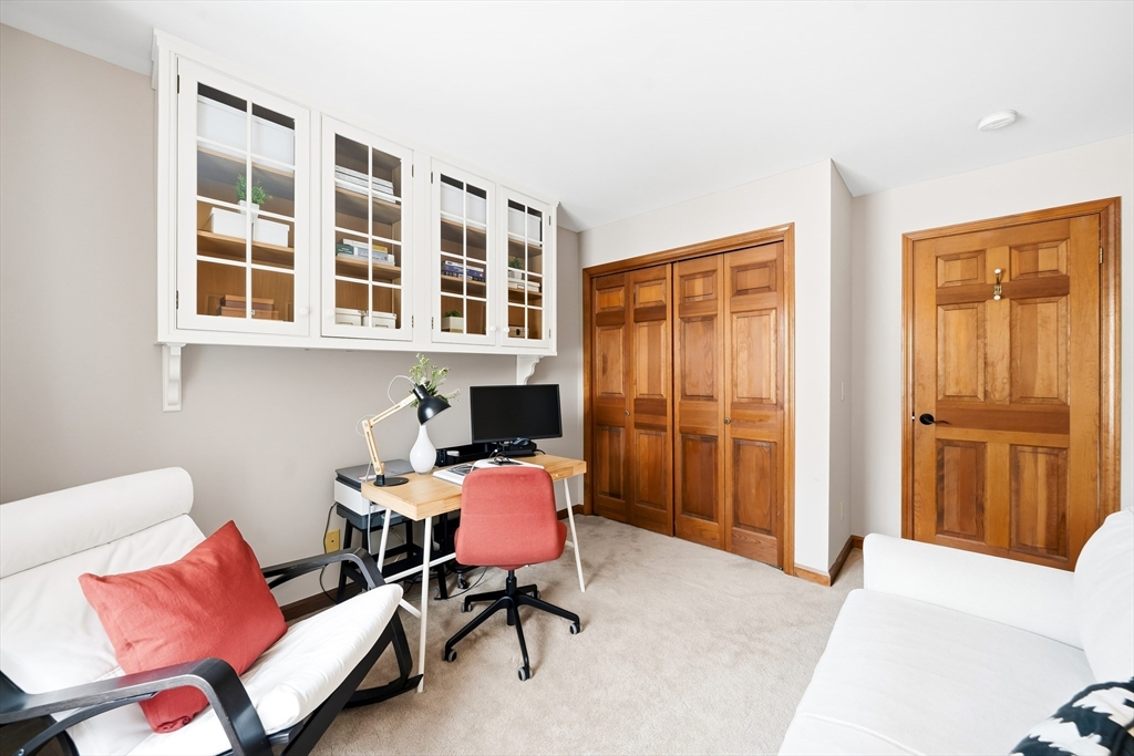 4 Northgate Circle Lexington, MA 02420 - Photo 34 of 42