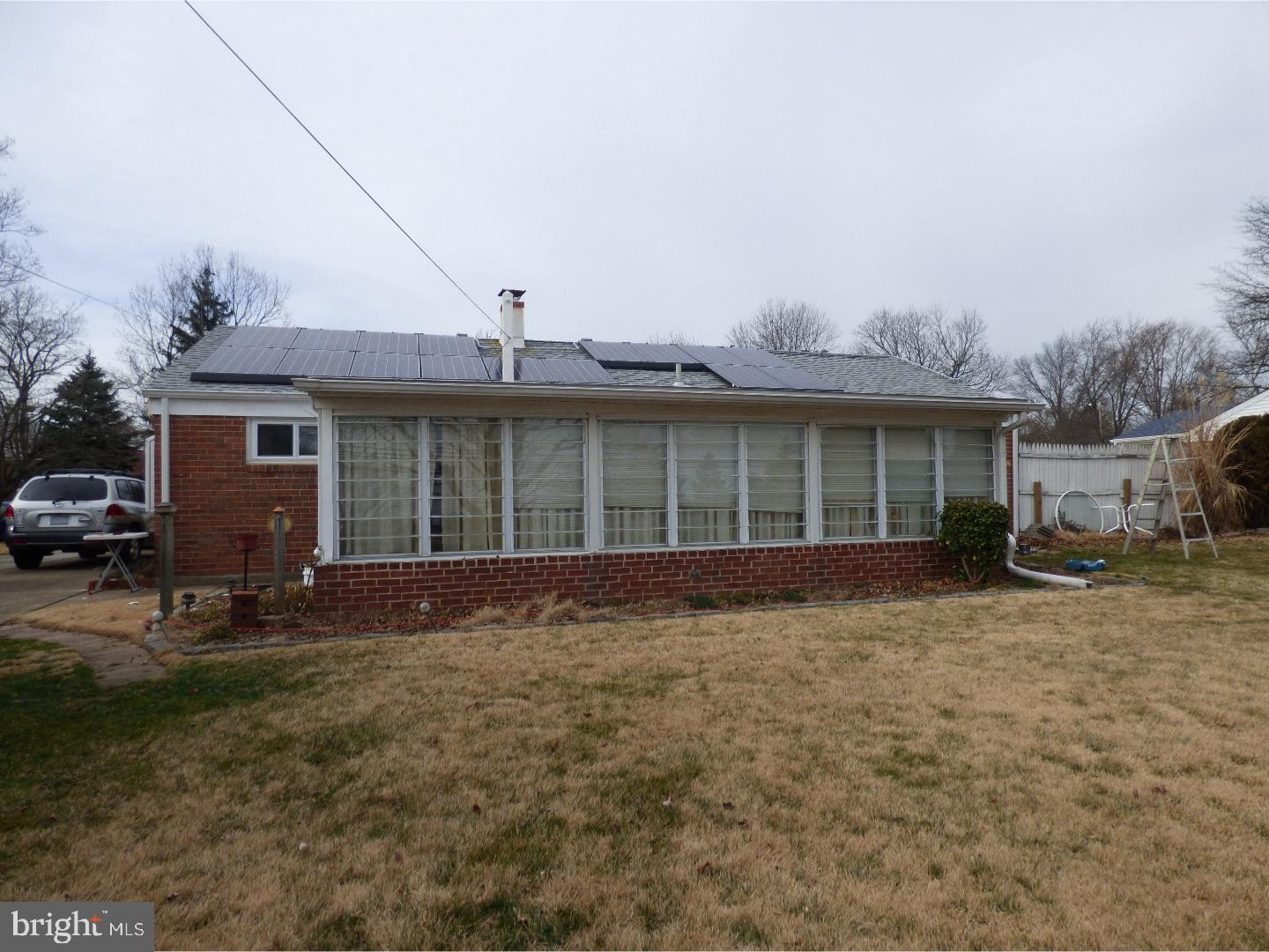 1347 Thomson Road Roslyn, PA 19001 - Photo 16 of 17 Exterior Back