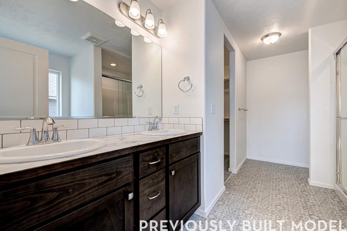 18805 East Riverside Avenue Spokane Valley, WA 99016 - Photo 9 of 13