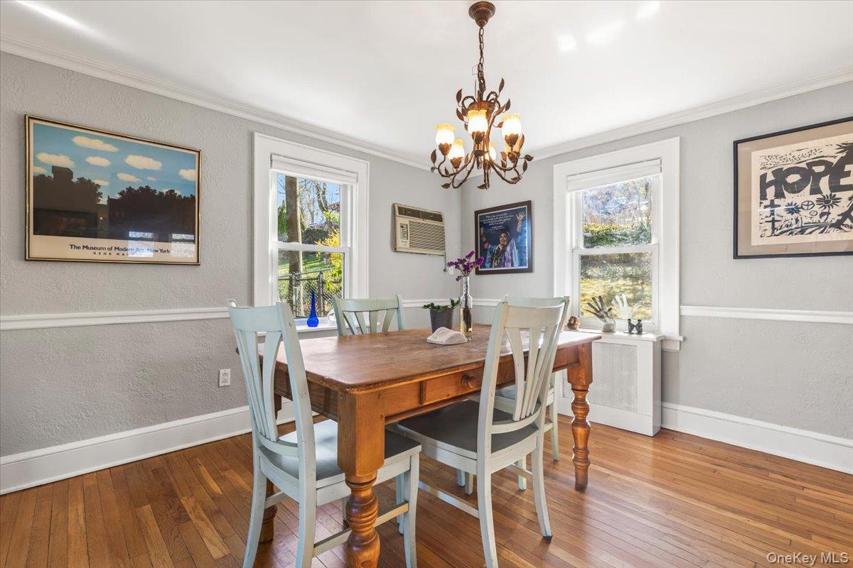 280 Knollwood Road White Plains, NY 10607 - Photo 11 of 36