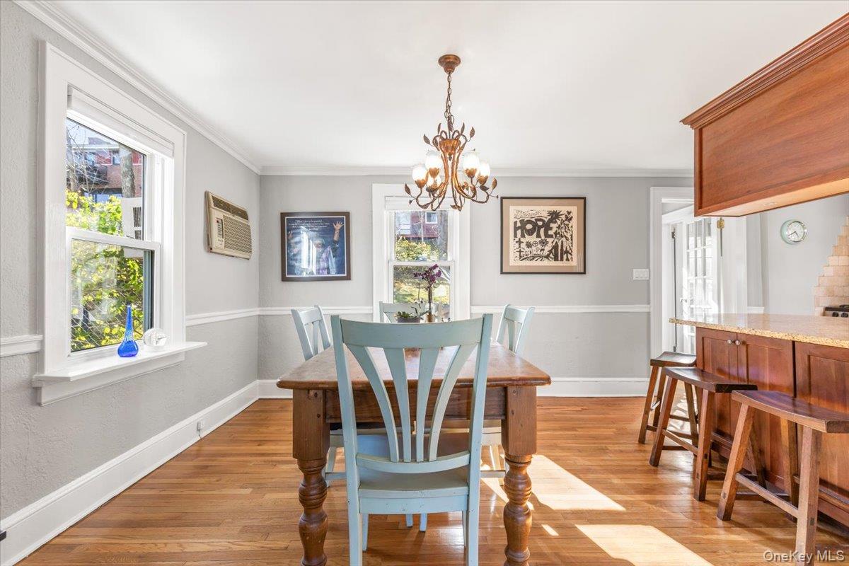 280 Knollwood Road White Plains, NY 10607 - Photo 10 of 36