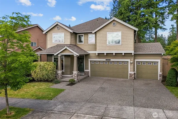 $1,050,000 | 14225 3rd Avenue West, Everett, WA 98208