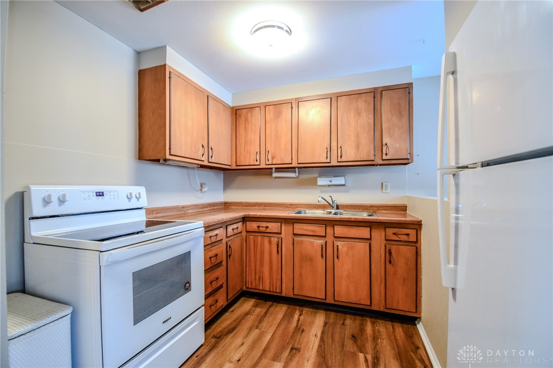 5709 Benedict Road Huber Heights, OH 45424 - Photo 5 of 41 Gallery Image 5