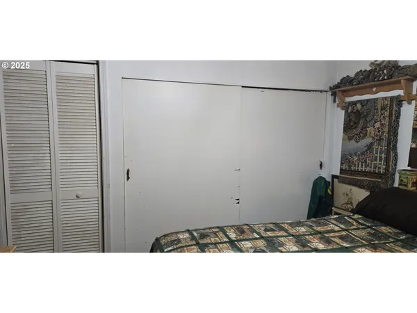 $249,000 | 5230 Azalea-Glen Road, Glendale, OR 97442