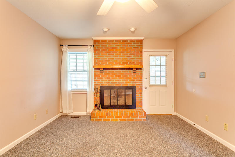8249 Bonanza Road Powell, TN 37849 - Photo 11 of 40 011170809-3-8249BonanzaRdPowellTN-SMALL