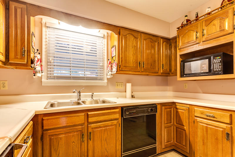 8249 Bonanza Road Powell, TN 37849 - Photo 16 of 40 016170809-3-8249BonanzaRdPowellTN-SMALL