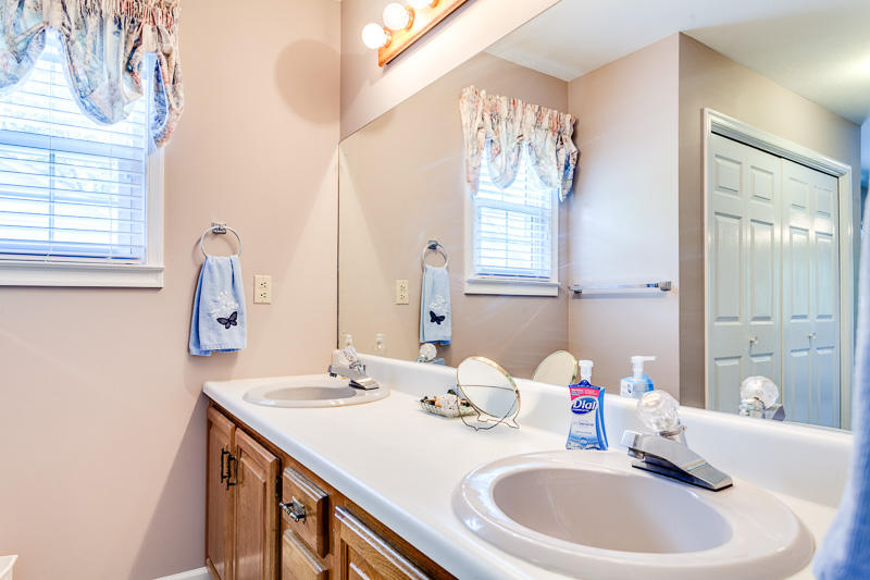 8249 Bonanza Road Powell, TN 37849 - Photo 27 of 40 027170809-3-8249BonanzaRdPowellTN-SMALL