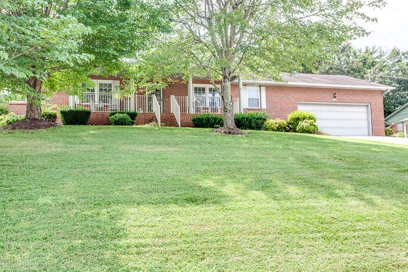 8249 Bonanza Road Powell, TN 37849 - Photo 4 of 40 004170809-3-8249BonanzaRdPowellTN-SMALL