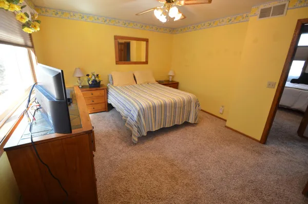 $445,000 | 31066 Cedar Ridge Drive, Lindstrom, MN 55045