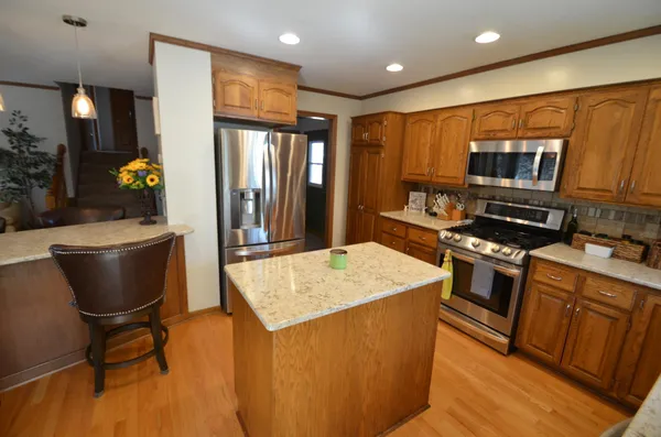$445,000 | 31066 Cedar Ridge Drive, Lindstrom, MN 55045