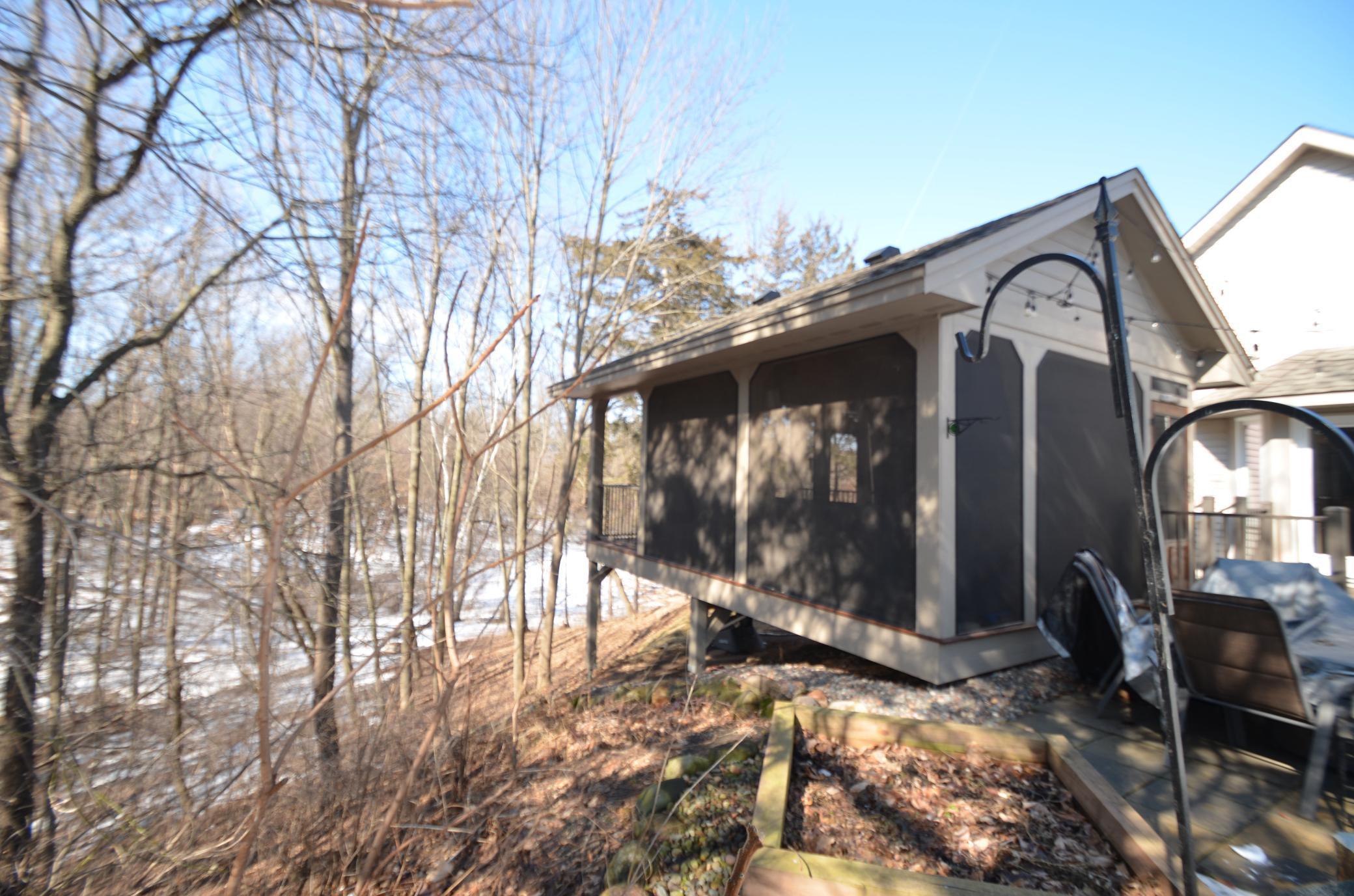31066 Cedar Ridge Drive Lindstrom, MN 55045 - Photo 2 of 36