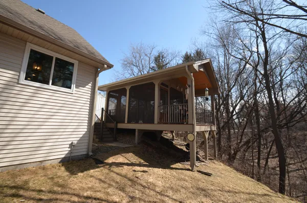 $445,000 | 31066 Cedar Ridge Drive, Lindstrom, MN 55045