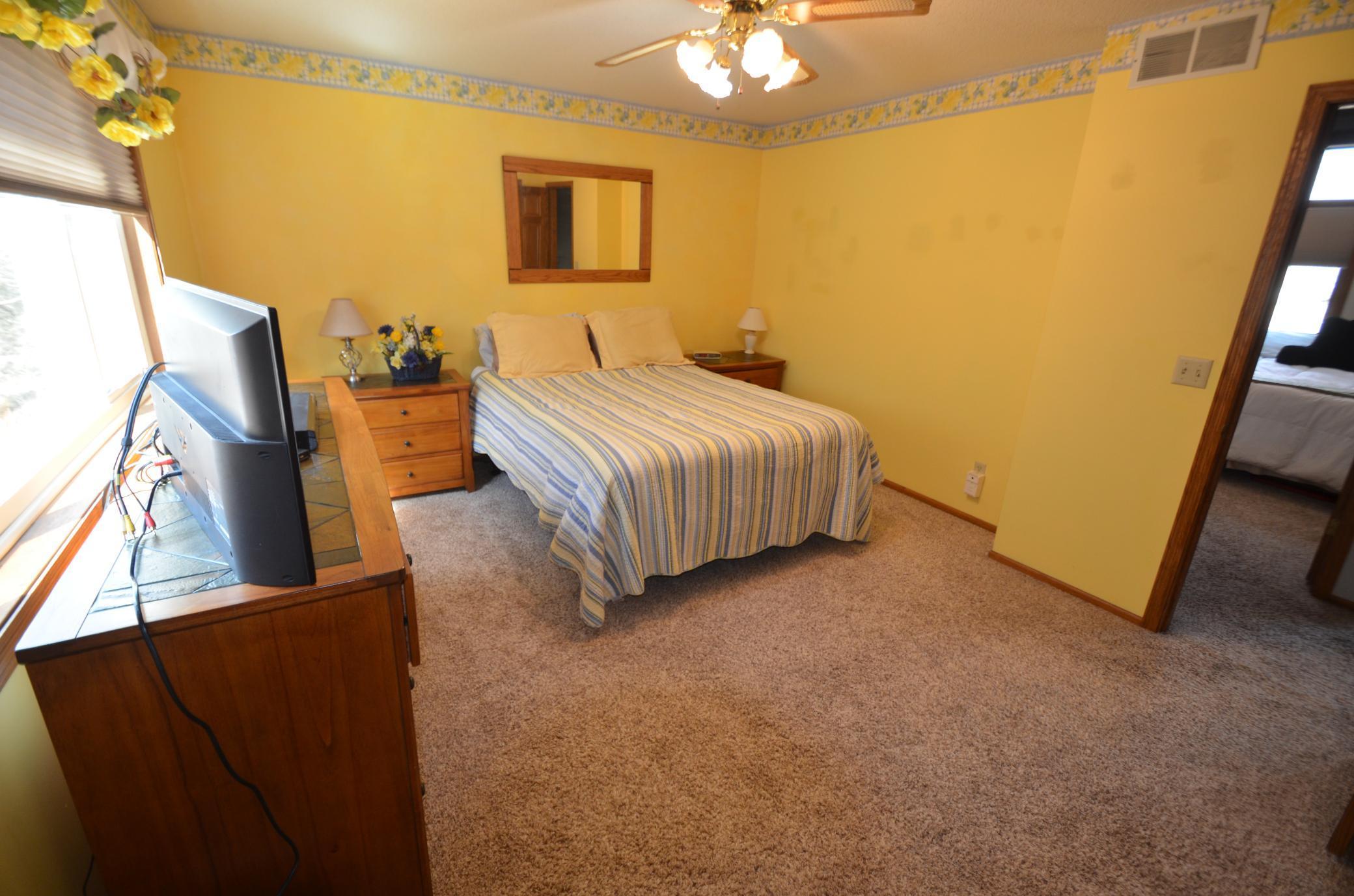 31066 Cedar Ridge Drive Lindstrom, MN 55045 - Photo 10 of 36