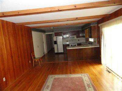 3325 Miller Road Flint, MI 48503 - Photo 8 of 9 20159708-7.JPG