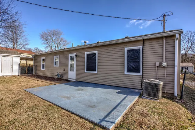 $175,900 | 4118 Meadowridge Road, Evansville, IN 47710