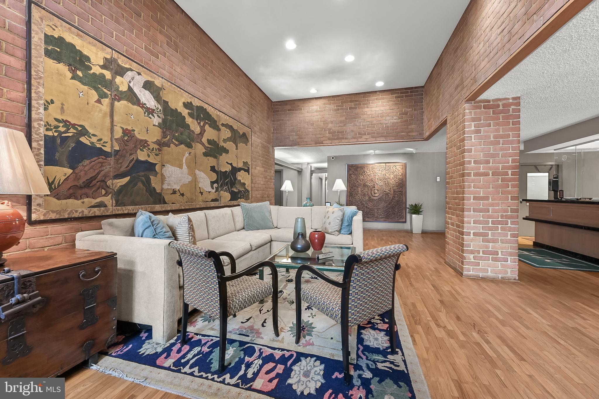 111 Hamlet Hill Road, Unit 807 Baltimore, MD 21210 - Photo 25 of 41 Building Lobby