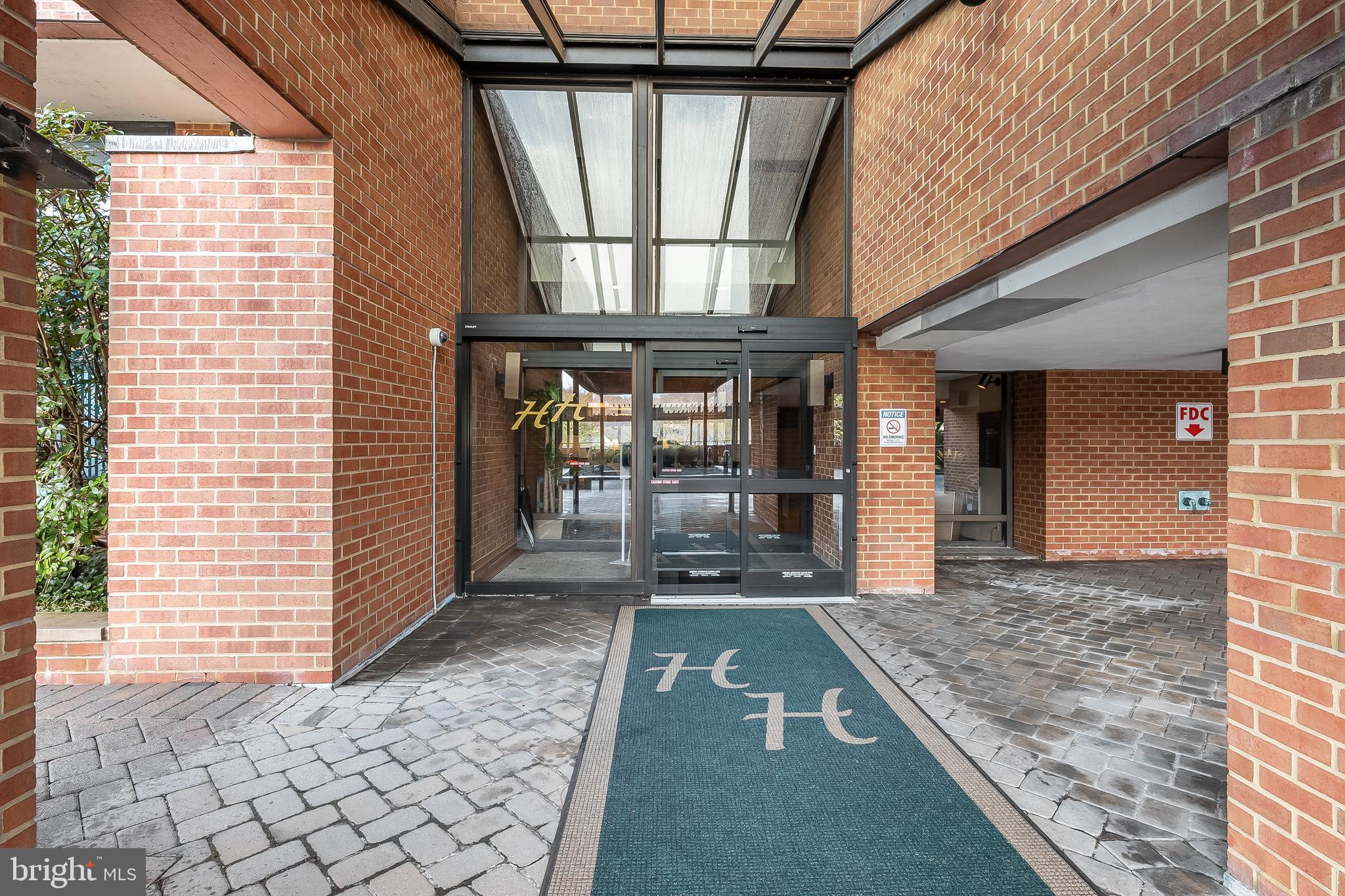 111 Hamlet Hill Road, Unit 807 Baltimore, MD 21210 - Photo 26 of 41 Building Entrance