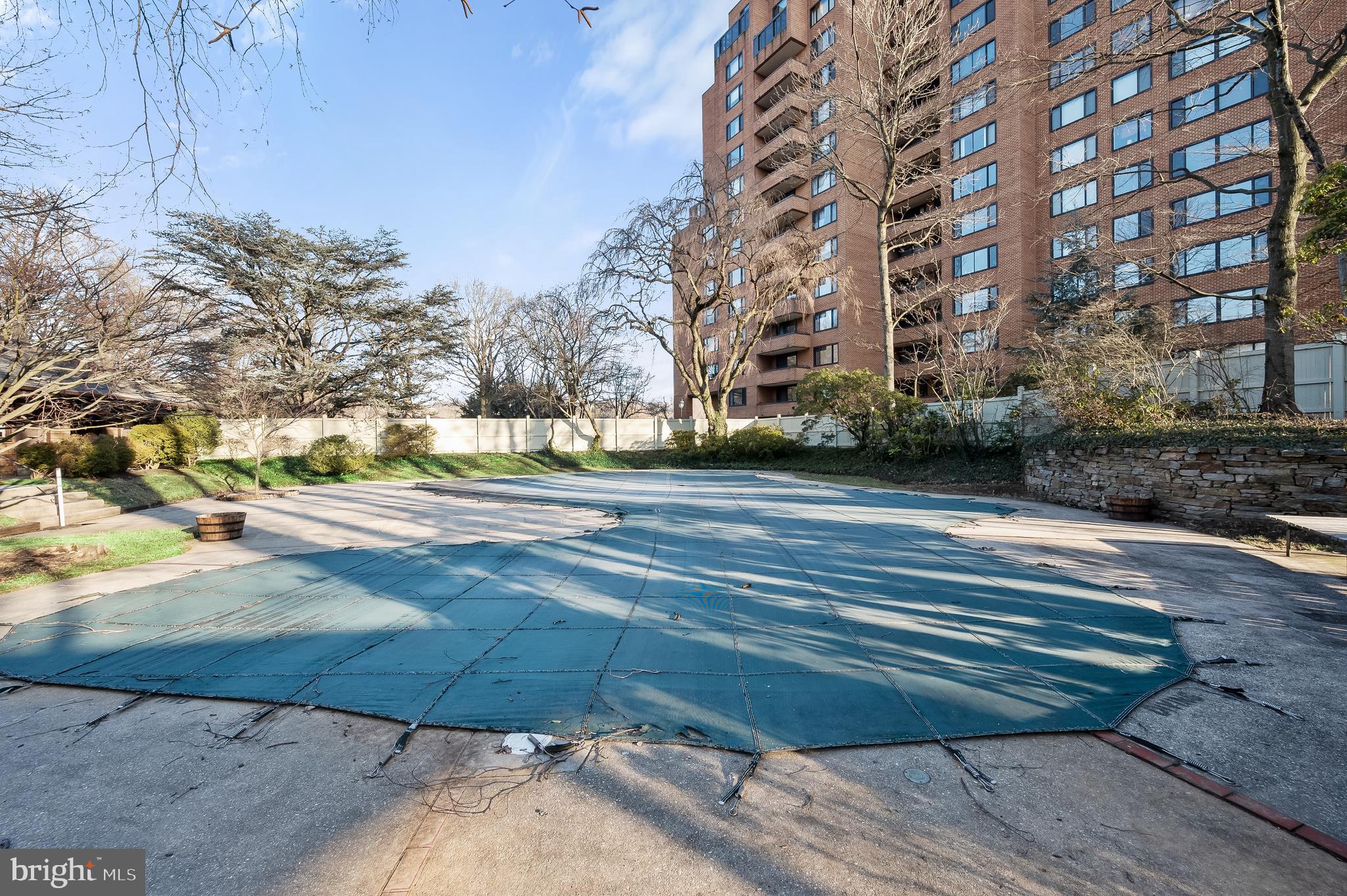 111 Hamlet Hill Road, Unit 807 Baltimore, MD 21210 - Photo 30 of 41 Community Pool