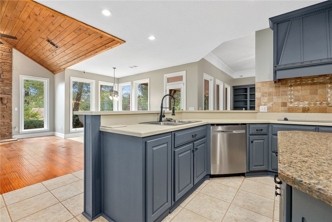 5050 Heath Road Opelika, AL 36801 - Photo 12 of 50 Gallery Image 12