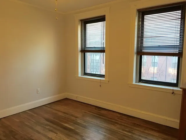 $2,300 | 34 East Newton Street, Unit 3, Boston, MA 02118