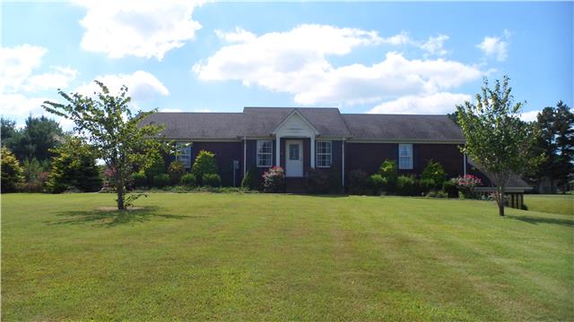 27 Barns Road Leoma, TN 38468 - Photo 3 of 20
