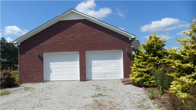 27 Barns Road Leoma, TN 38468 - Photo 4 of 20 Side View