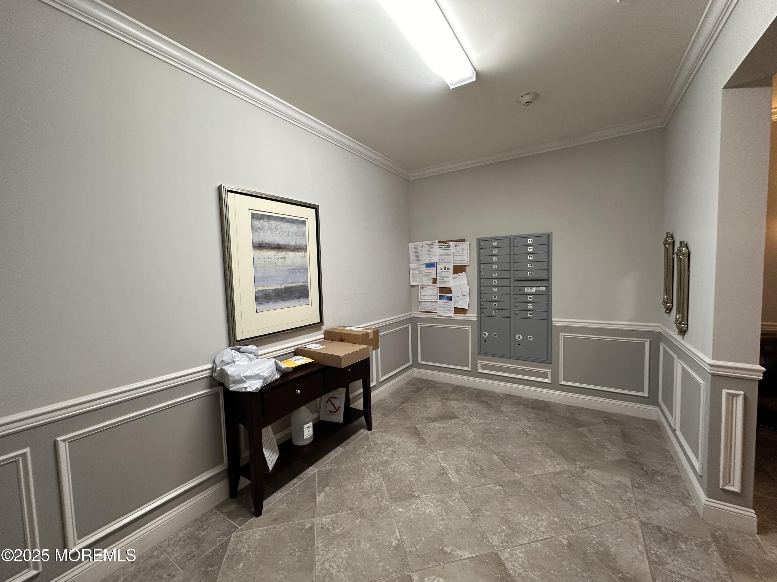 112 Regency Court Morganville, NJ 07751 - Photo 17 of 69 IMG_8627