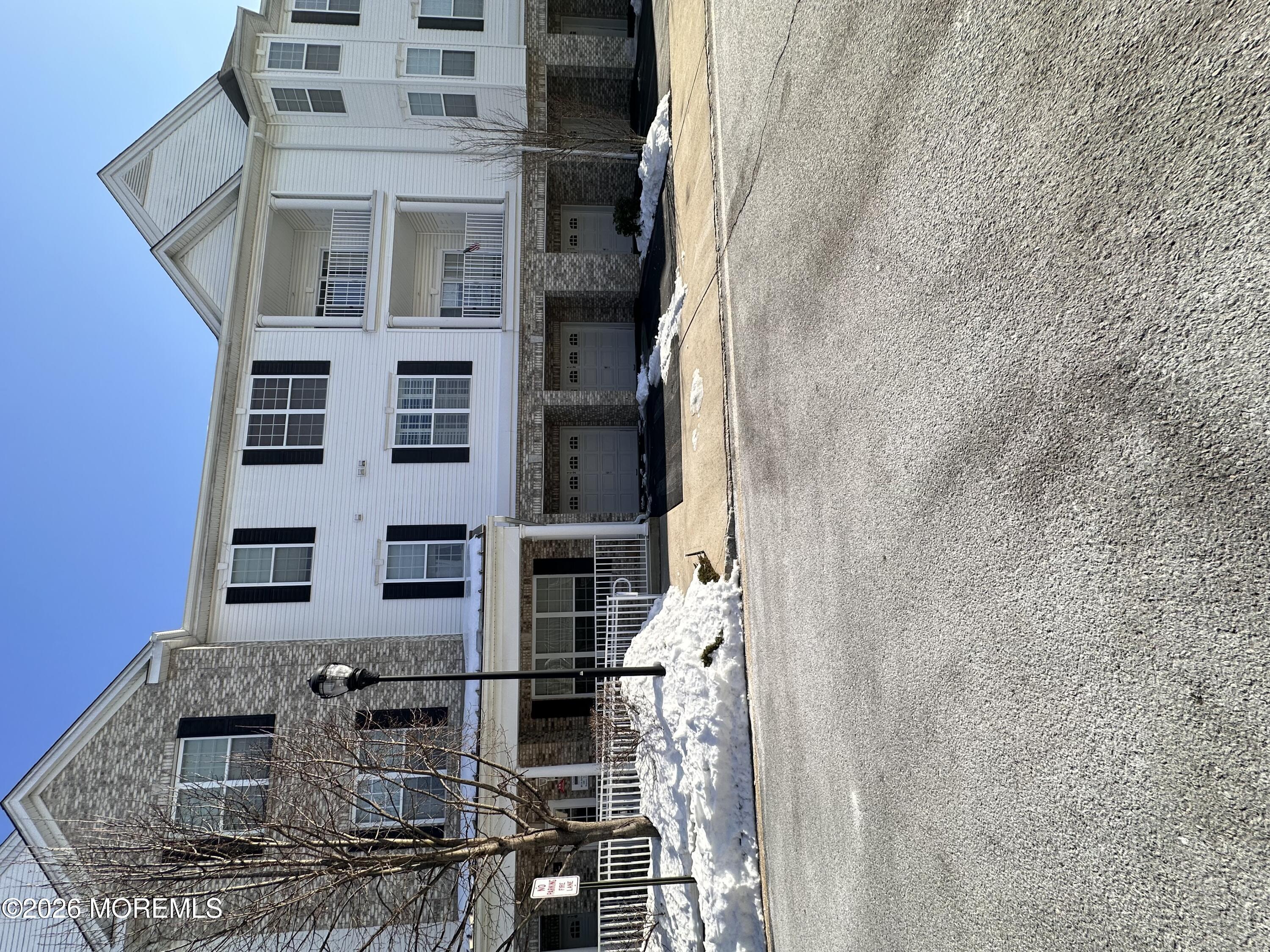 112 Regency Court Morganville, NJ 07751 - Photo 50 of 69 IMG_0506