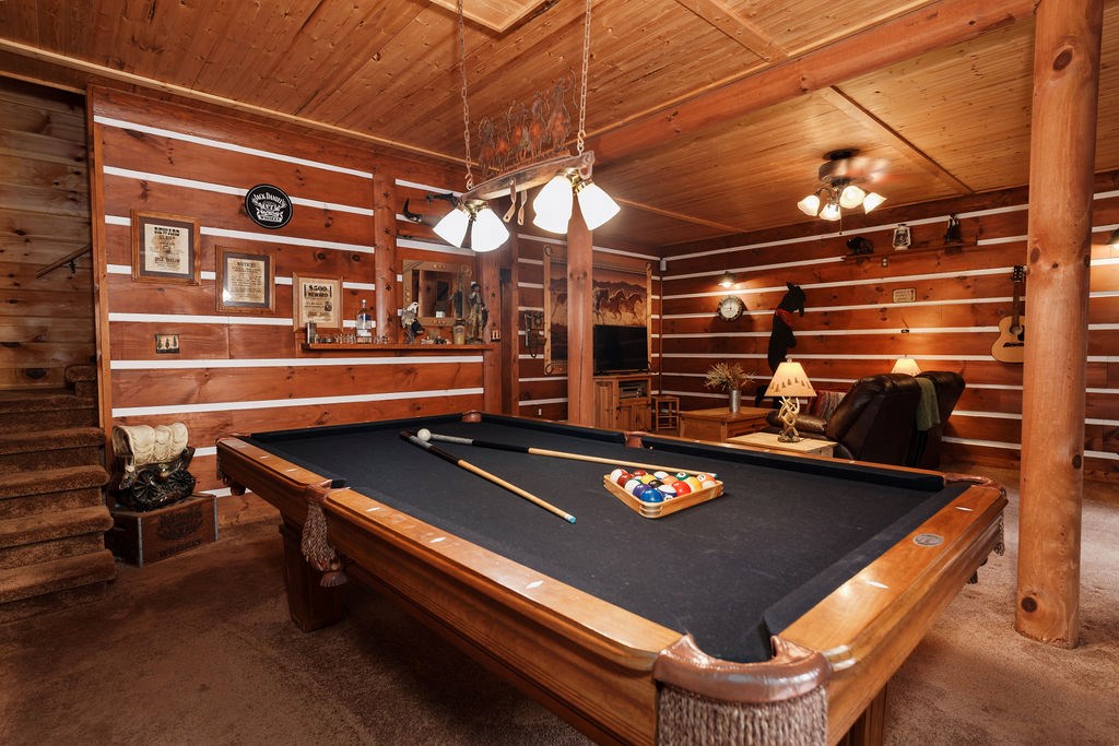 120 Foxfire Road Blue Ridge, GA 30513 - Photo 35 of 55 a view of outdoor space with table and chairs