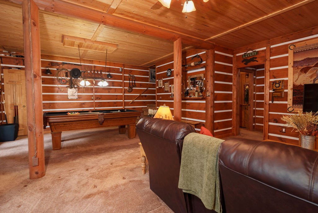 120 Foxfire Road Blue Ridge, GA 30513 - Photo 10 of 55 a view of livingroom with furniture