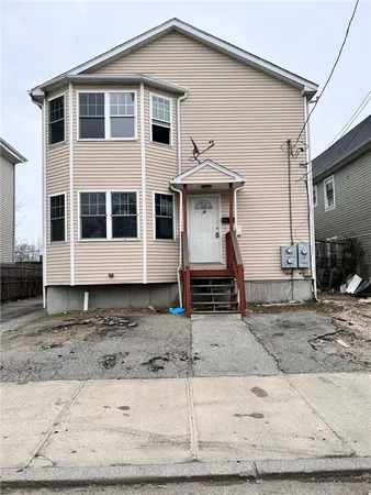 $2,200 | 16 Diamond Street, Providence, RI 02907
