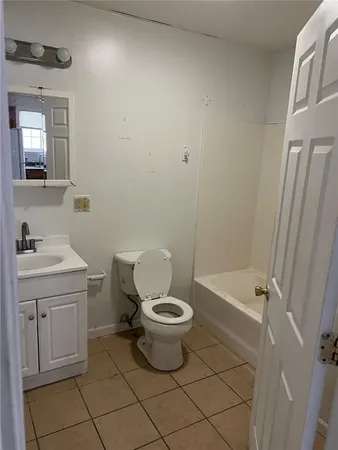 $2,200 | 16 Diamond Street, Providence, RI 02907