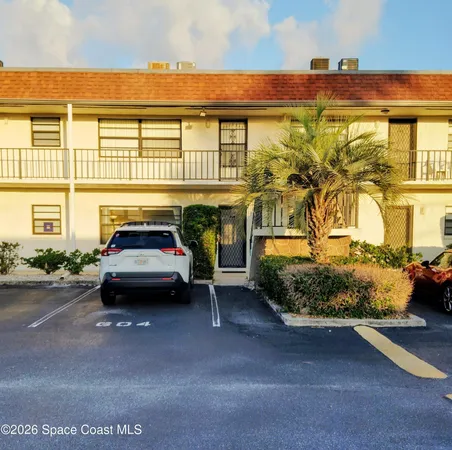 $1,600 | 200 St Lucie Lane, Unit 604, Cocoa Beach, FL 32931