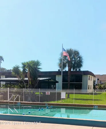 $1,600 | 200 St Lucie Lane, Unit 604, Cocoa Beach, FL 32931