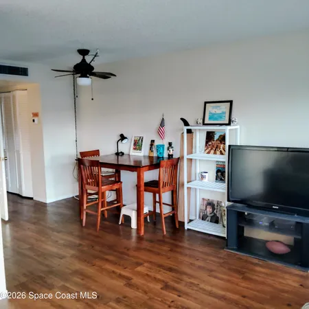 $1,600 | 200 St Lucie Lane, Unit 604, Cocoa Beach, FL 32931