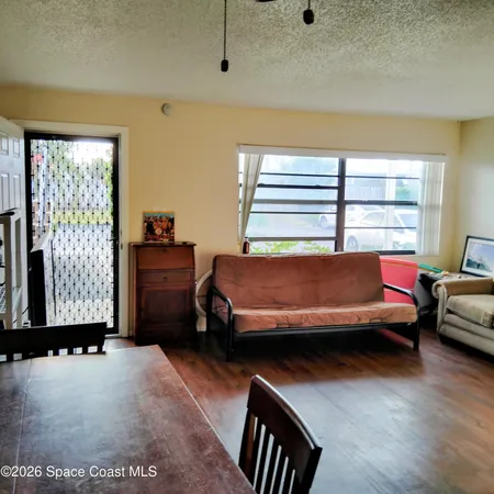 $1,600 | 200 St Lucie Lane, Unit 604, Cocoa Beach, FL 32931