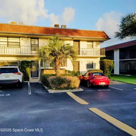 $1,600 | 200 St Lucie Lane, Unit 604, Cocoa Beach, FL 32931