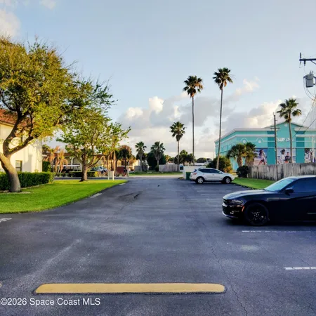 $1,600 | 200 St Lucie Lane, Unit 604, Cocoa Beach, FL 32931