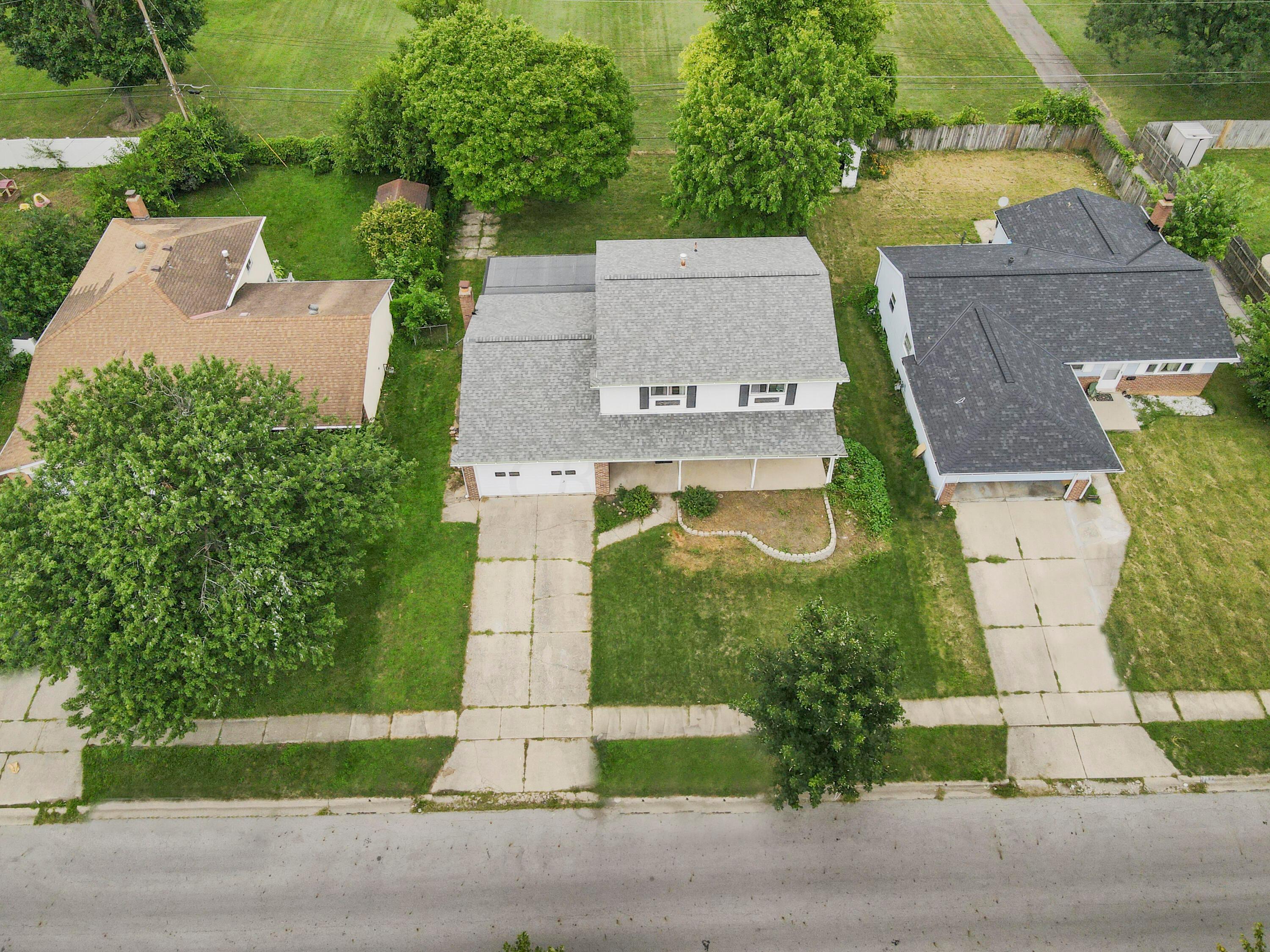 2182 Balmoral Road Columbus, OH 43229 - Photo 50 of 54 DJI_0109