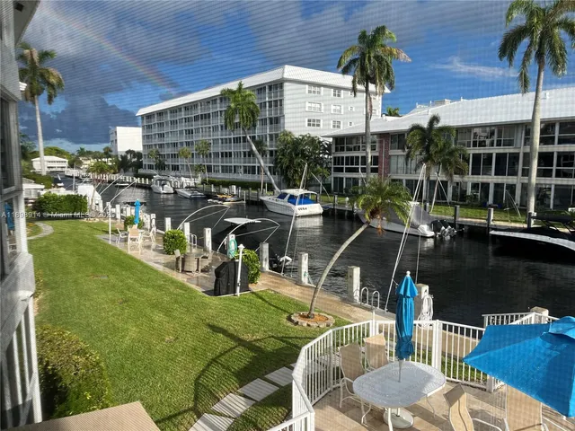 $369,000 | 3050 Northeast 48th Street, Unit 205, Fort Lauderdale, FL 33308