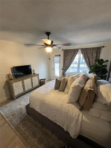 $369,000 | 3050 Northeast 48th Street, Unit 205, Fort Lauderdale, FL 33308