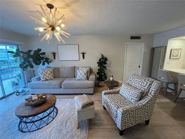 $369,000 | 3050 Northeast 48th Street, Unit 205, Fort Lauderdale, FL 33308