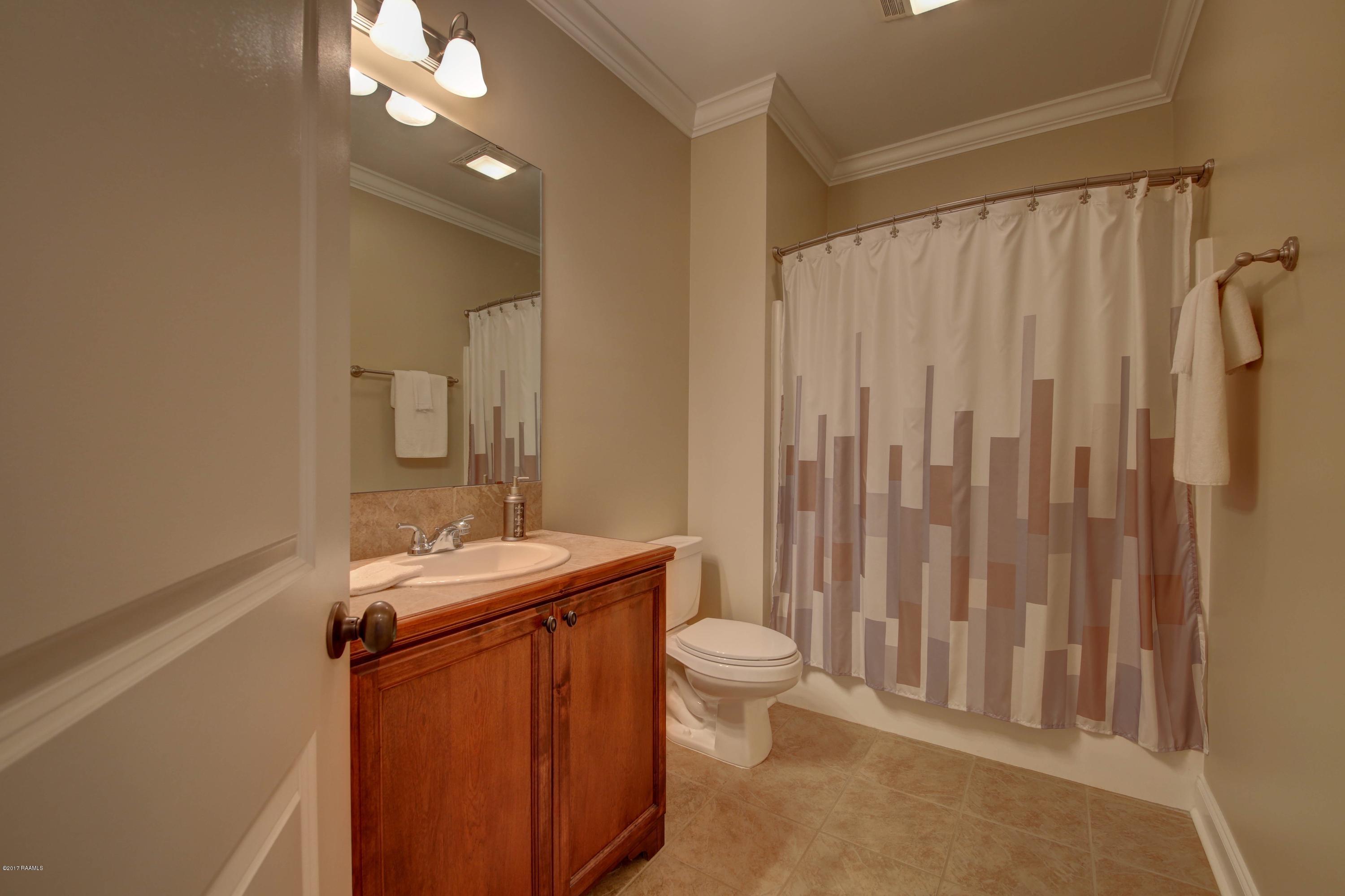 2104 Bonin Road Youngsville, LA 70592 - Photo 23 of 32 Gallery Image 23