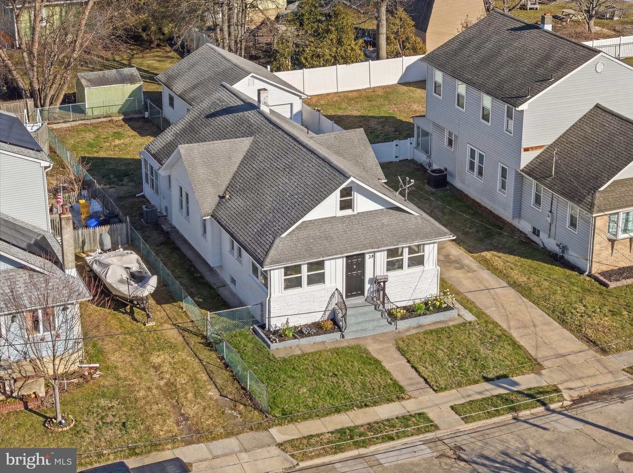 29 Payson Avenue Audubon, NJ 08106 - Photo 3 of 38