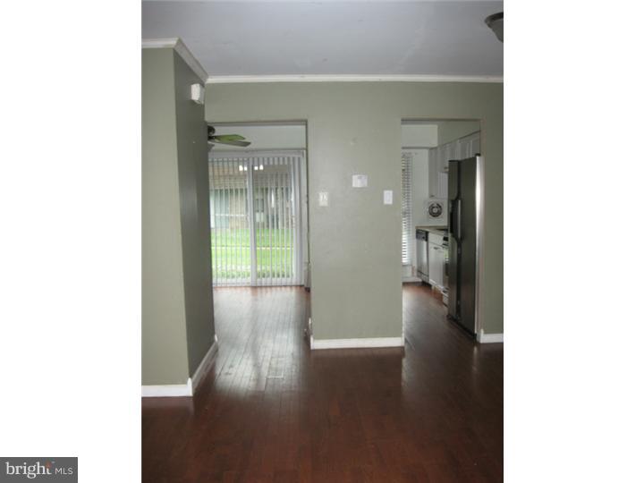 11873 Academy Road, Unit H5 Philadelphia, PA 19154 - Photo 12 of 25 Kitchen