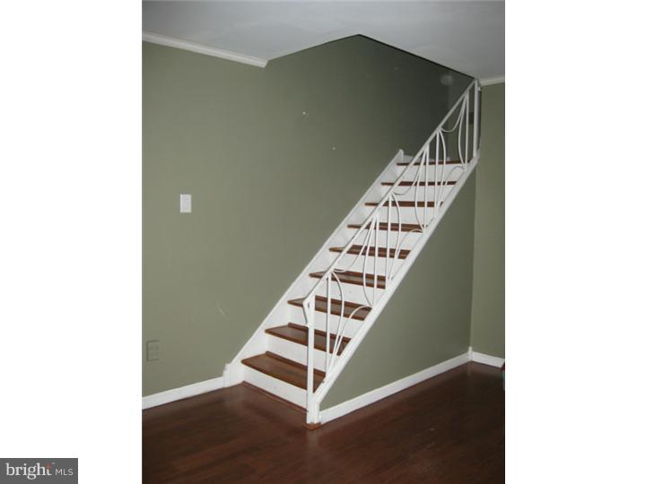 11873 Academy Road, Unit H5 Philadelphia, PA 19154 - Photo 7 of 25 Living Room