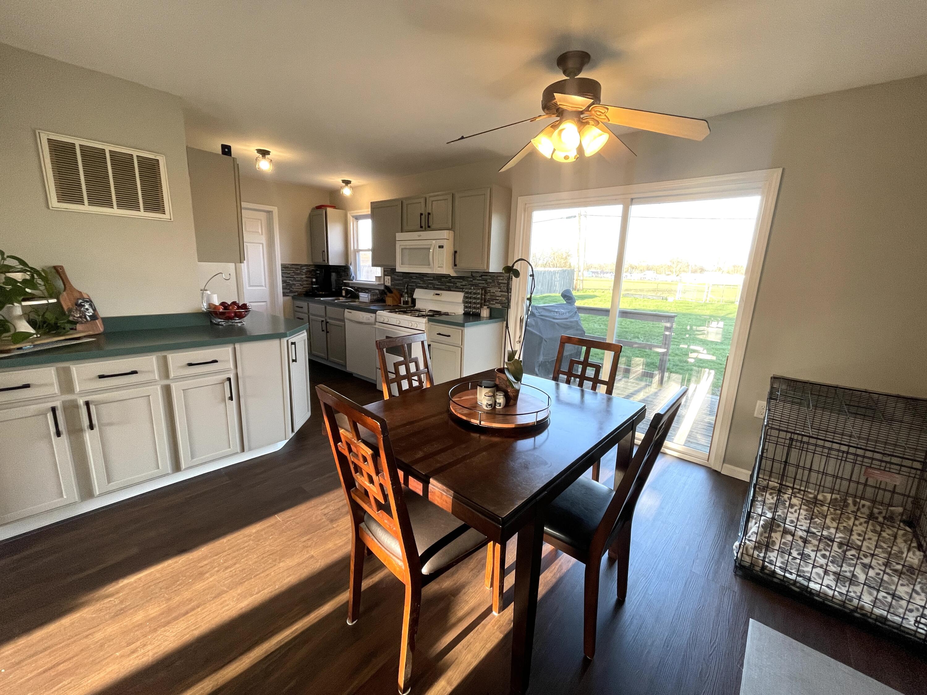 747 Governor Road Valparaiso, IN 46385 - Photo 18 of 23 3000x2250