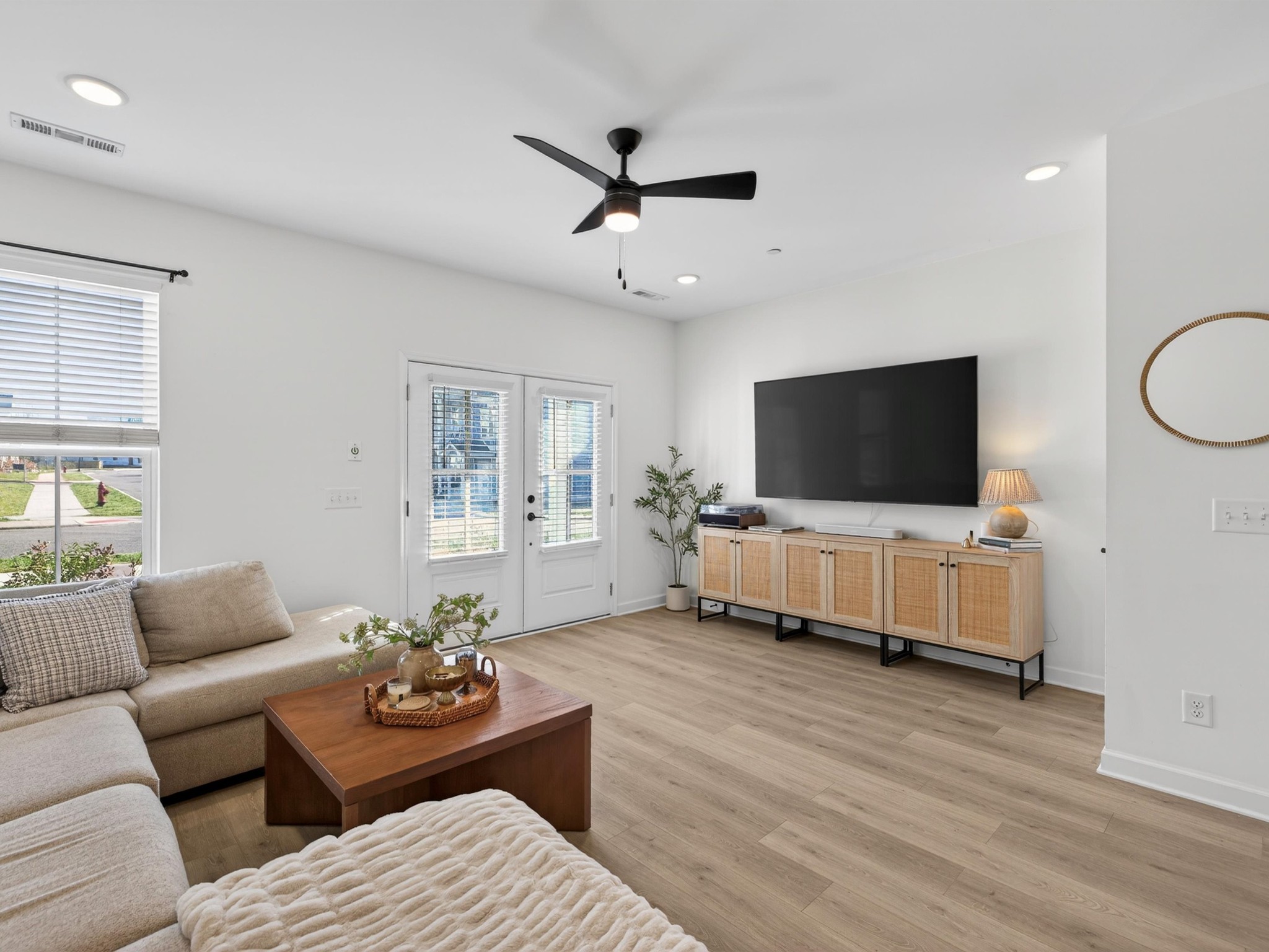 1945 Amacher Drive Spring Hill, TN 37174 - Photo 4 of 40